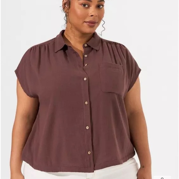 Torrid  Button Up Short Sleeve Shirt Top Size 4 (4X) - Picture 1 of 5